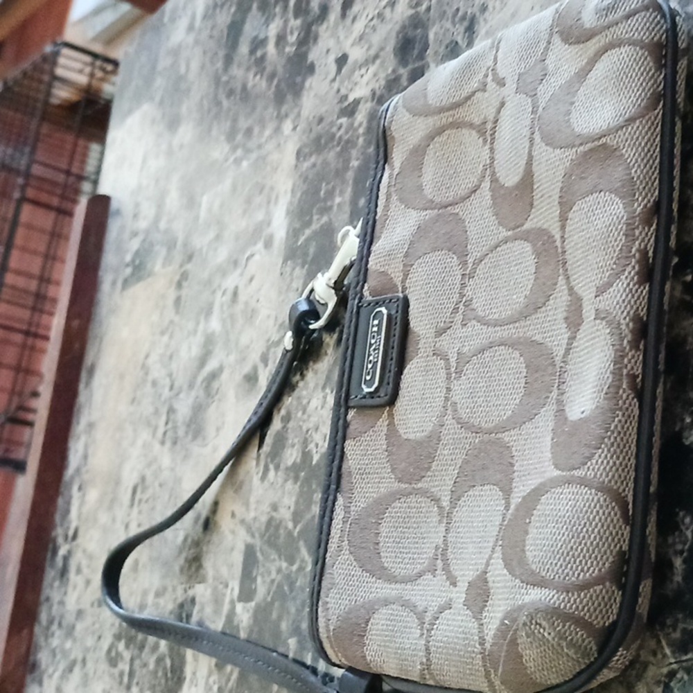 Coach vintage brown wristlet